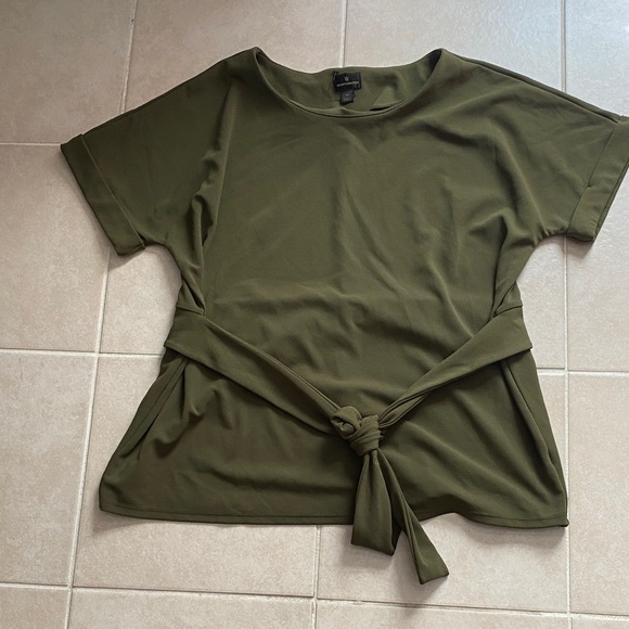 Worthington Olive Short Sleeve Top with Tie - Picture 1 of 6